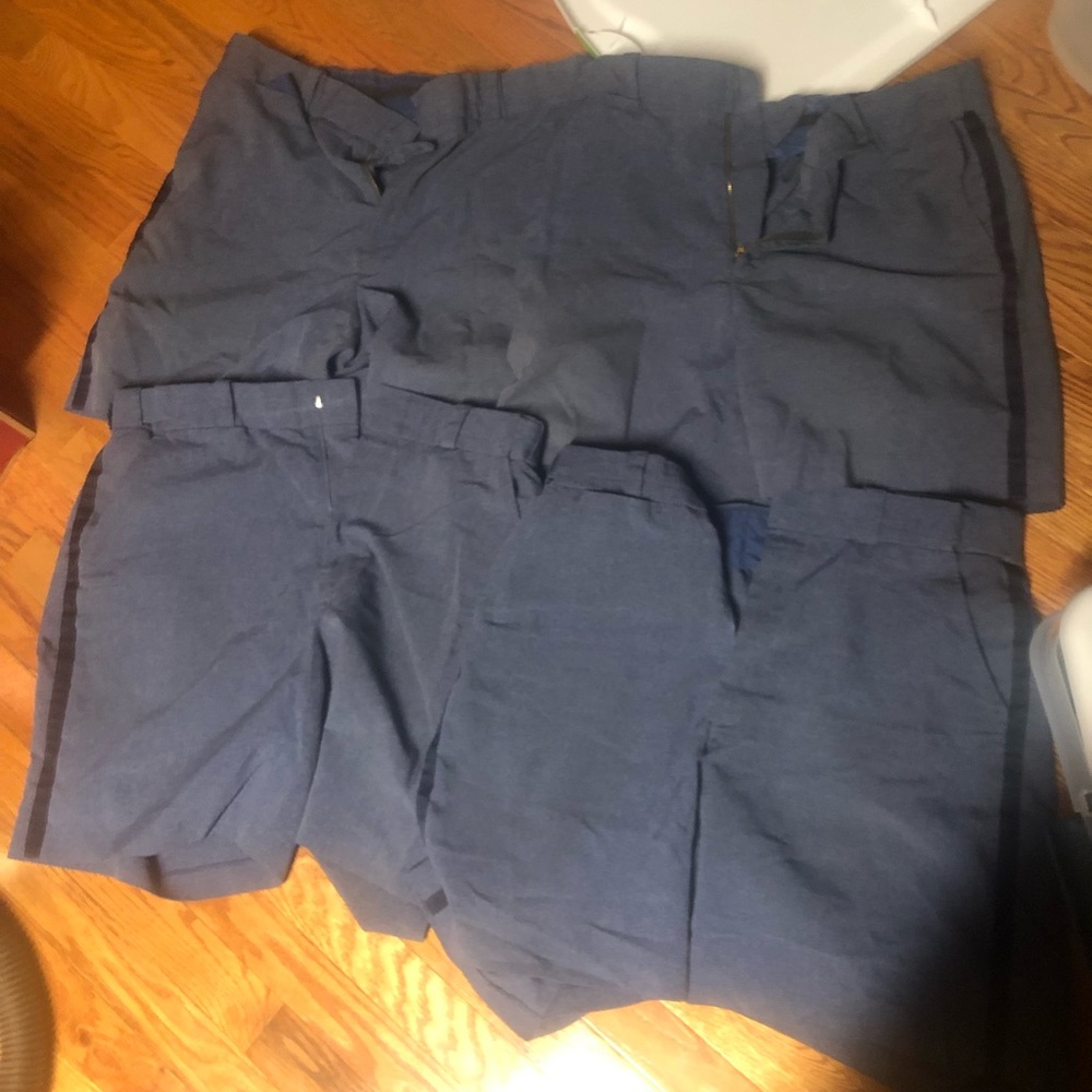 4 pair of freedom flex shorts(stretch waist).